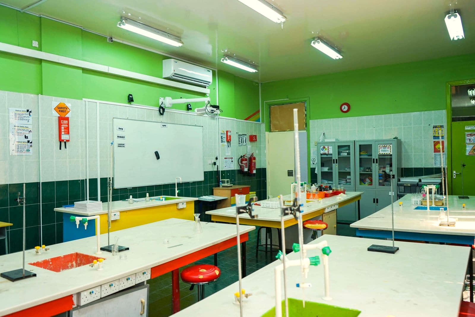 Workbenches and glassware in the chemistry lab